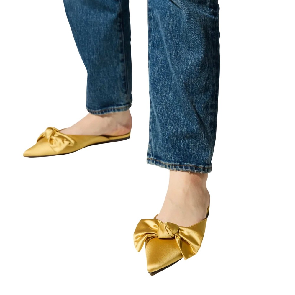 Yosi Samra Clara Bow Slides Women 9 Gold Satin Pointed Toe New in Box